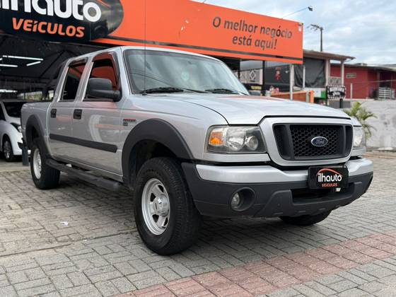 FORD RANGER 2.3 XLT 16V 4X2 CD GASOLINA 4P MANUAL